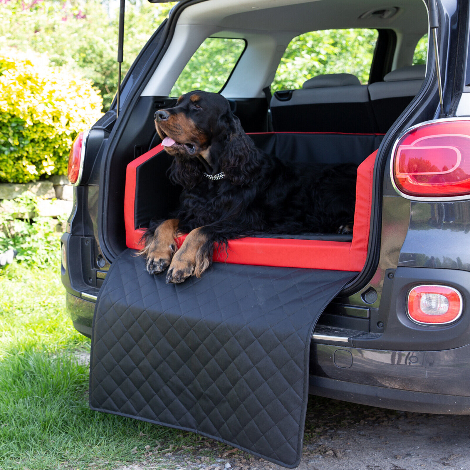 CopcoPet - Autohundebett Rot/Schwarz 90 x 70 cm mit Viscoschaumstoff